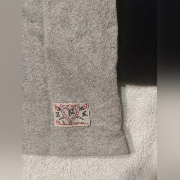 POLO Ralph Lauren Varsity Gothic P Sellout Long Sleeve Black and Grey T- Shirt - Picture 3 of 12